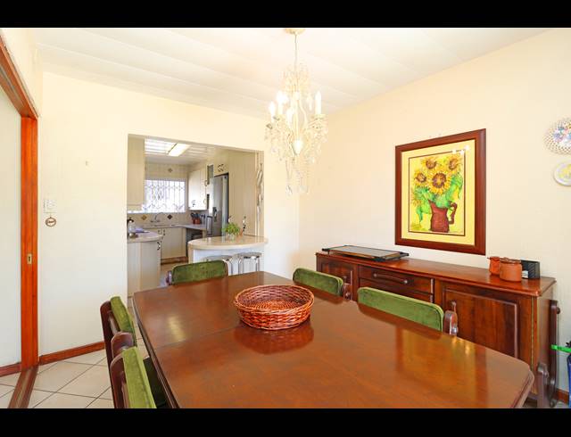 3 BEDROOM TOWNHOUSE FOR SALE IN FAIRLAND